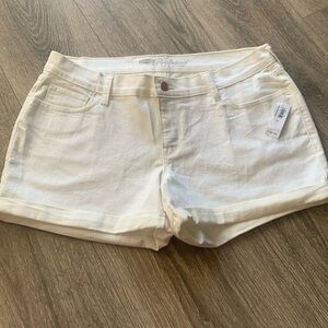 Brand New Old Navy Boyfriend Shorts Size 10